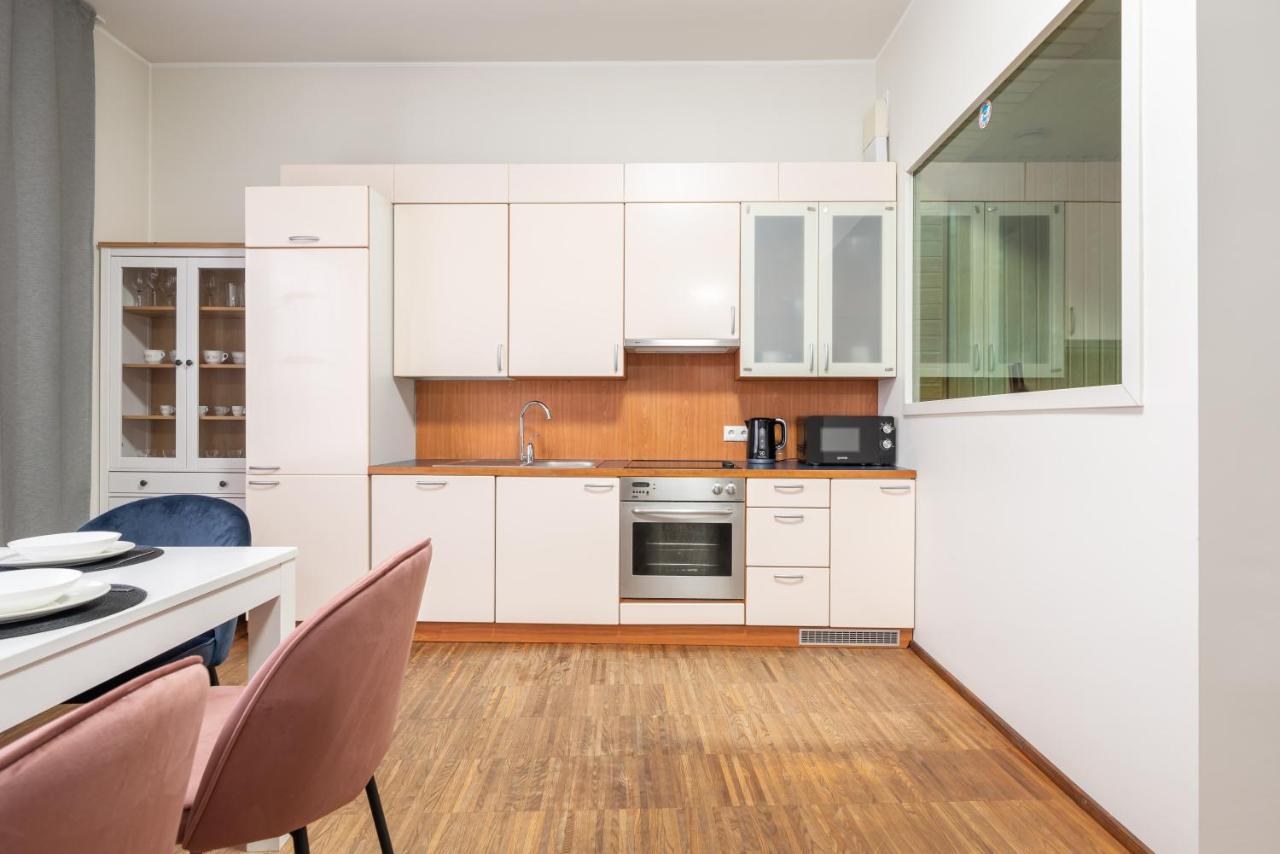Old Town - Vaike Karja Apartment Tallinn Dış mekan fotoğraf