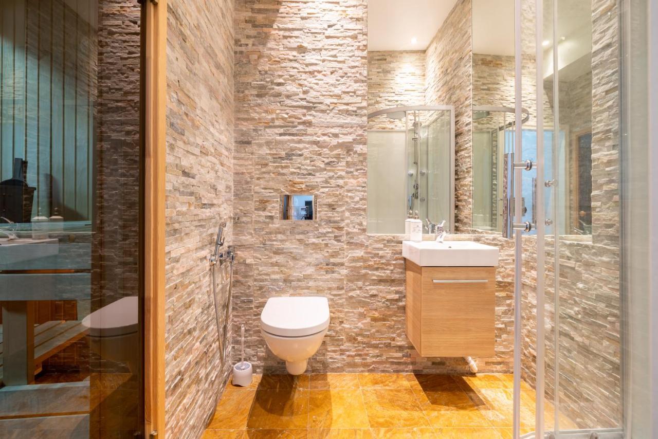 Old Town - Vaike Karja Apartment Tallinn Dış mekan fotoğraf